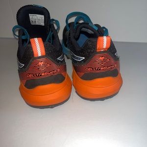 ASICS Men's Gel-Trabuco Size 10 Black/White Trail Running Shoes 1011B030.002